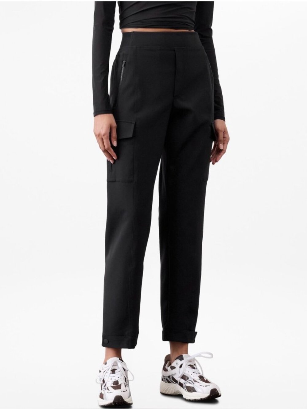 ATHLETA Endless Cargo High Rise Jogger Pants Size 6 Stretch Zip Pockets Athletic